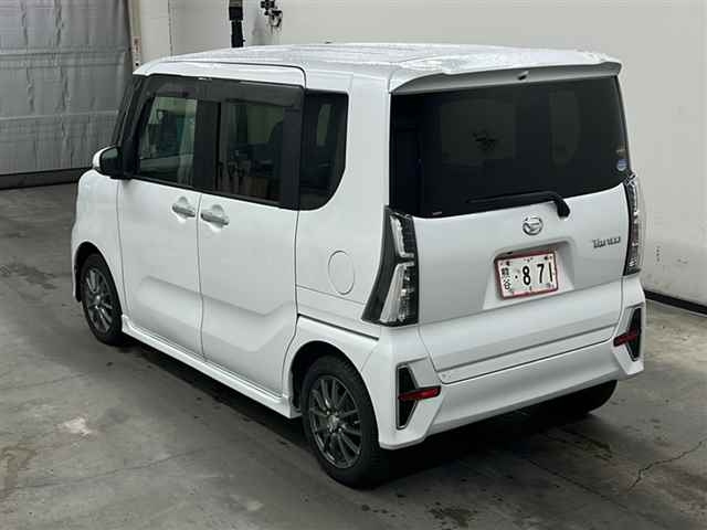 DAIHATSU TANTO 2020