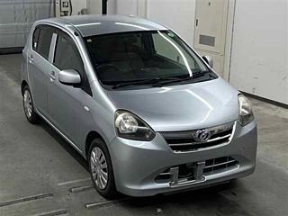 DAIHATSU MIRA E S 2012