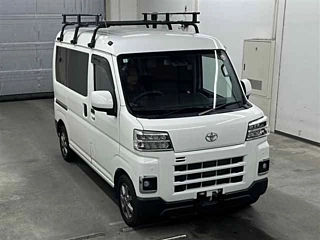 TOYOTA PIXIS VAN 2023
