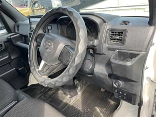 TOYOTA PIXIS VAN 2023
