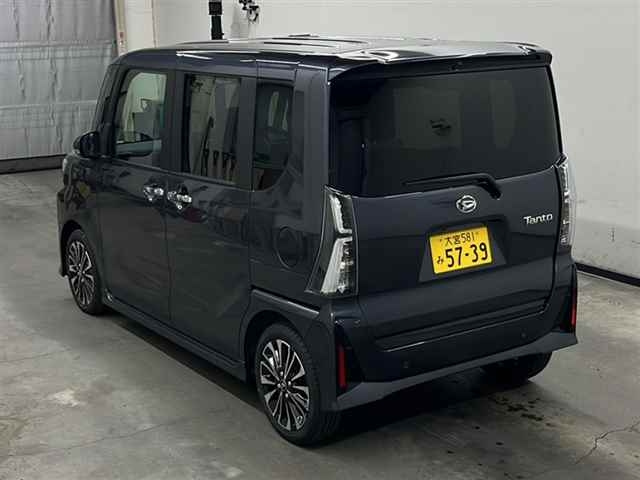 DAIHATSU TANTO 2025