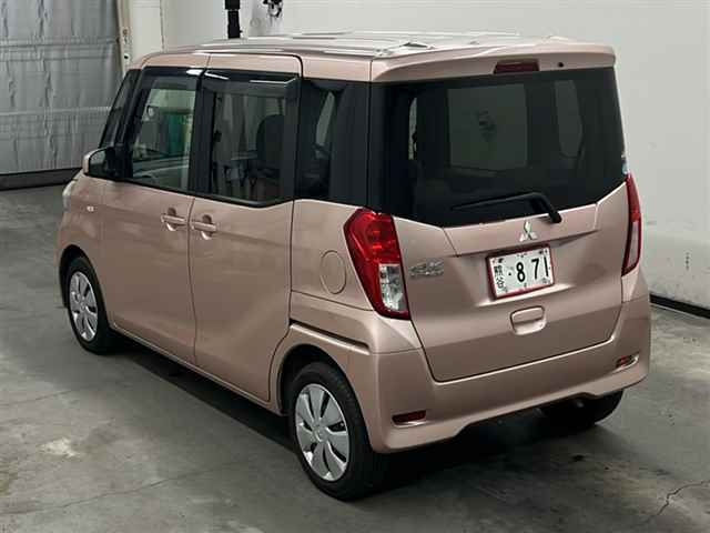 MITSUBISHI EK SPACE 2016