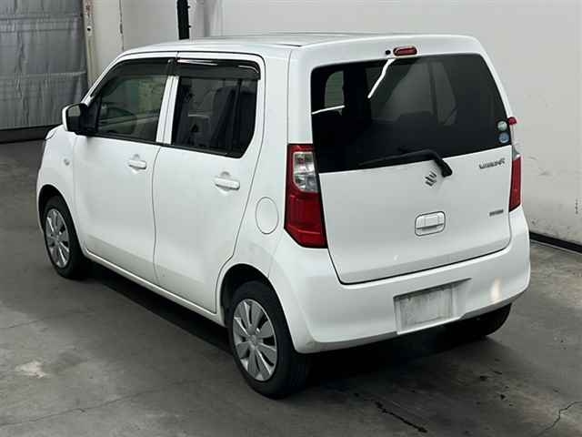 SUZUKI WAGON R 2015