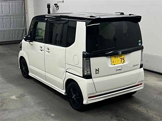 HONDA N BOX 2015