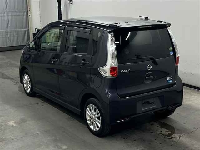 NISSAN DAYZ 2015