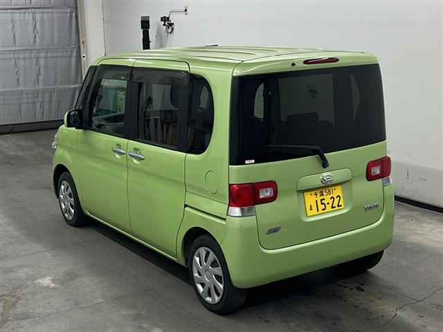 DAIHATSU TANTO 2012