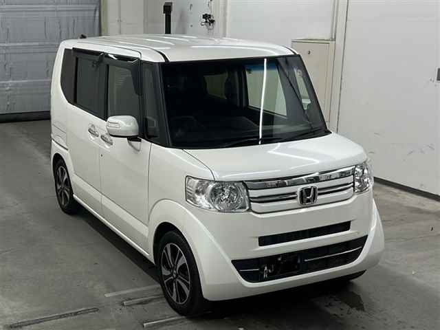 HONDA N BOX 2016