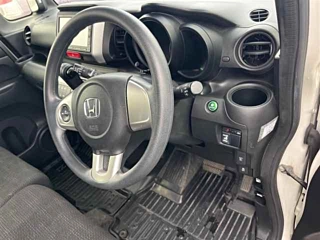 HONDA N BOX 2016