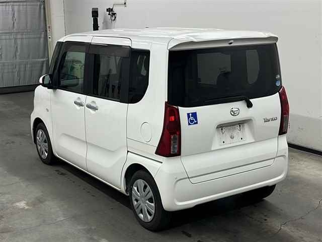 DAIHATSU TANTO 2020
