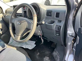DAIHATSU HIJET VAN 2015