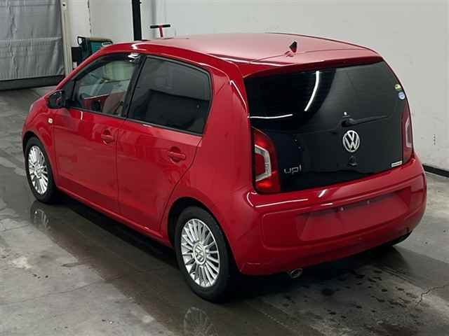 VOLKSWAGEN UP 2014