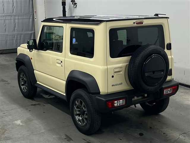 SUZUKI JIMNY SIERRA 2021