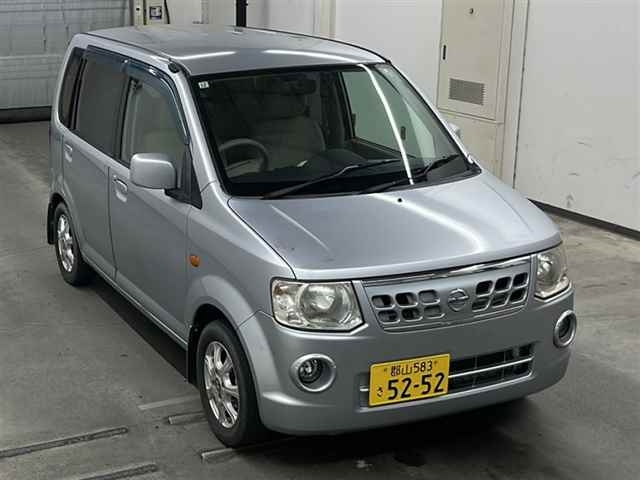 NISSAN OTTI 2011