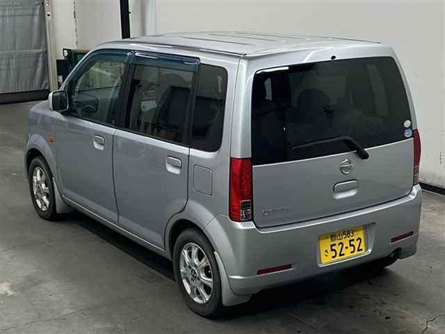 NISSAN OTTI 2011