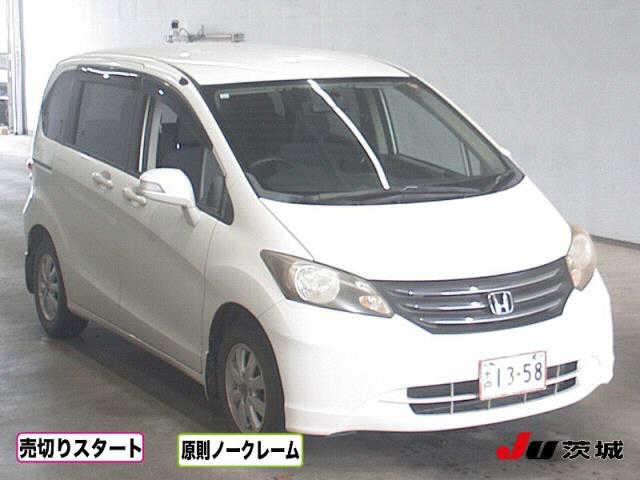 HONDA FREED 2008
