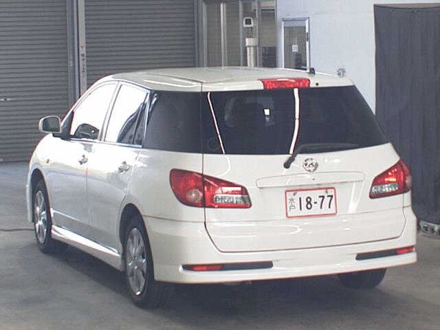 NISSAN WINGROAD 2010