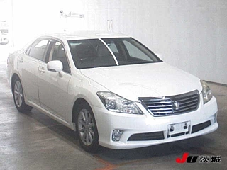 TOYOTA CROWN 2012