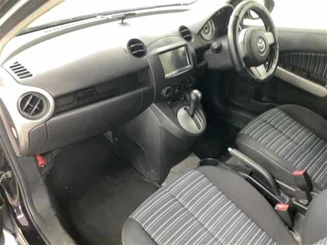 MAZDA DEMIO 2009