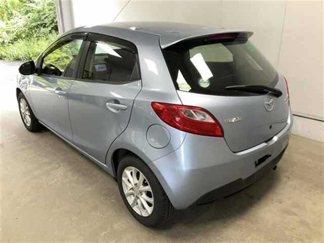 MAZDA DEMIO 2012
