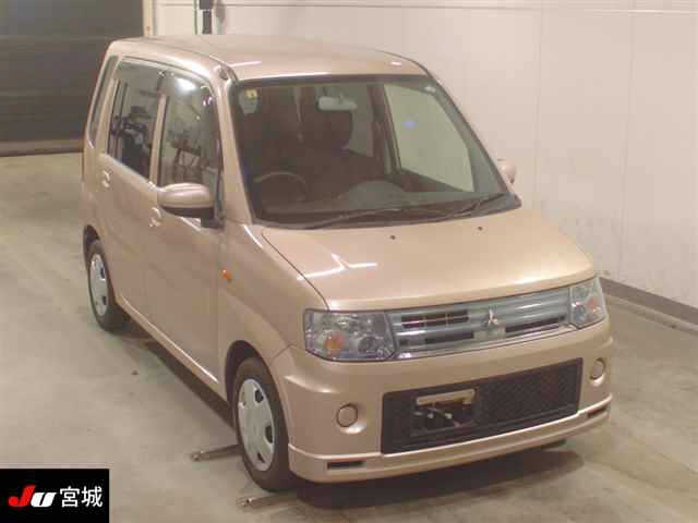 MITSUBISHI TOPPO 2012