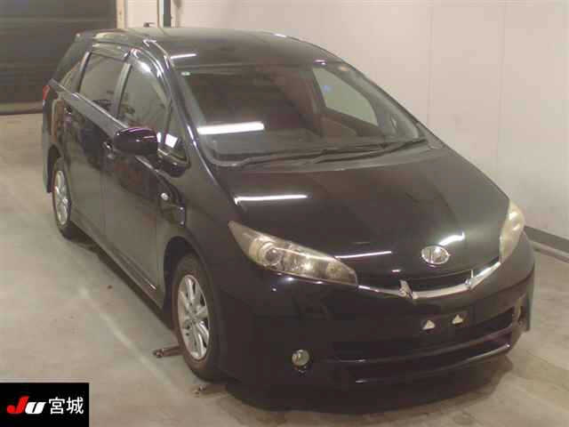 TOYOTA WISH 2012