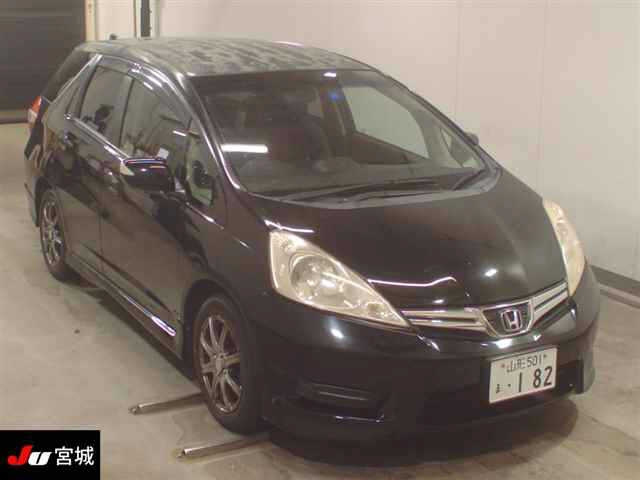 HONDA FIT SHUTTLE 2011