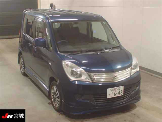 SUZUKI SOLIO 2011