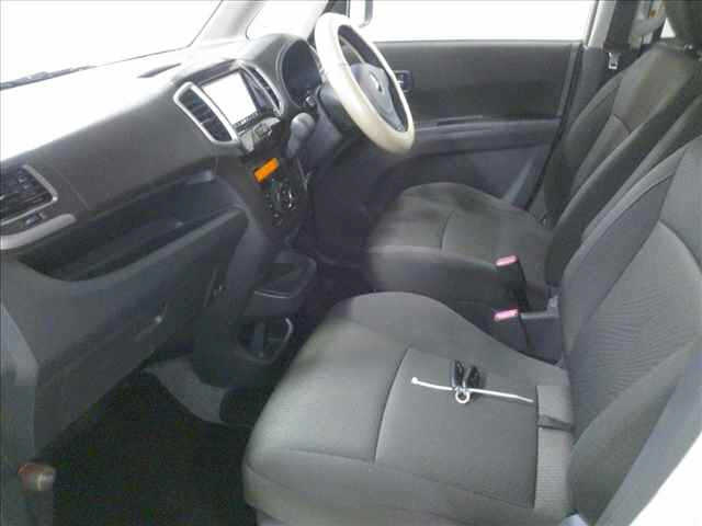 MITSUBISHI DELICA D2 2013