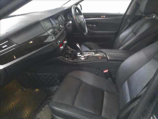 BMW 5 SERIES 2012