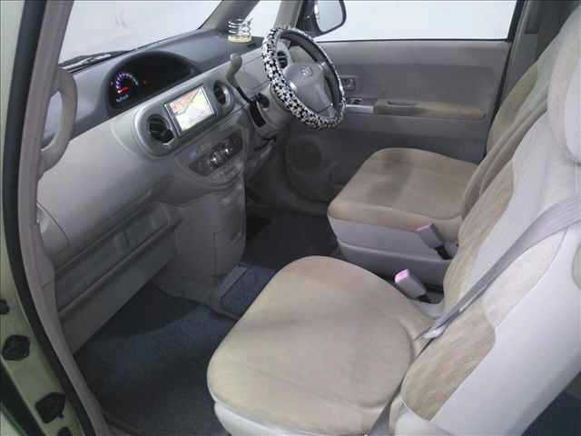 TOYOTA PORTE 2008