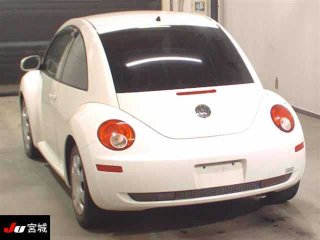 VOLKSWAGEN NEW BEETLE 2008