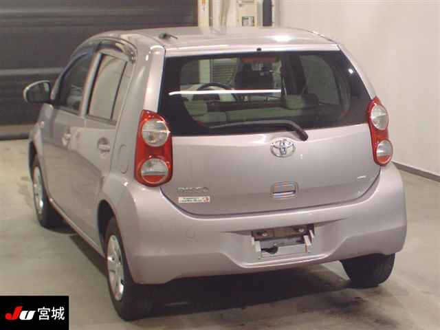 TOYOTA PASSO 2011