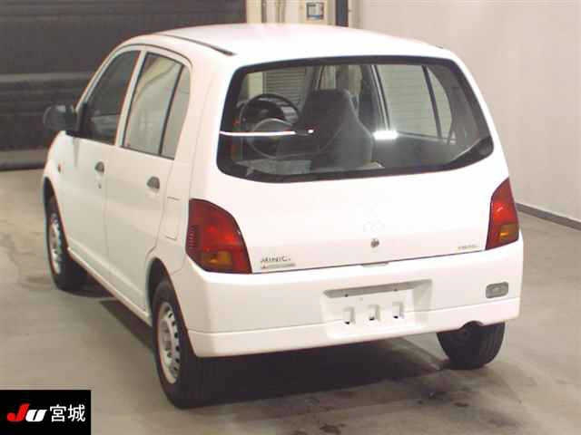 MITSUBISHI MINICA 2009