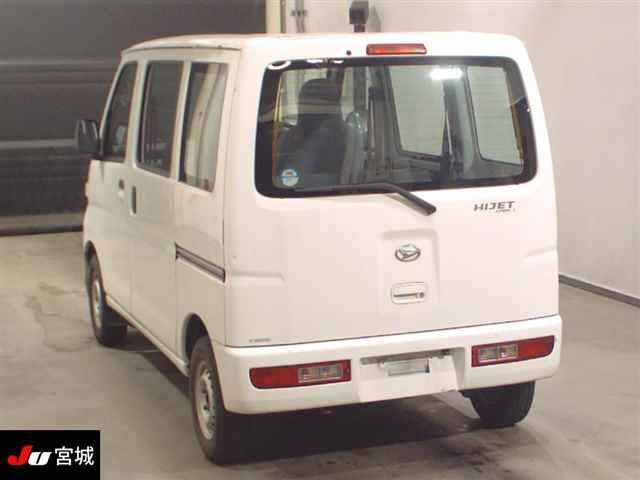 DAIHATSU HIJET VAN 2016