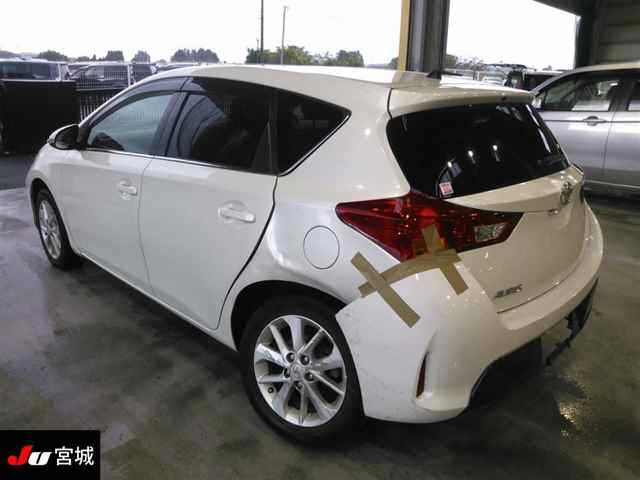 TOYOTA AURIS 2014