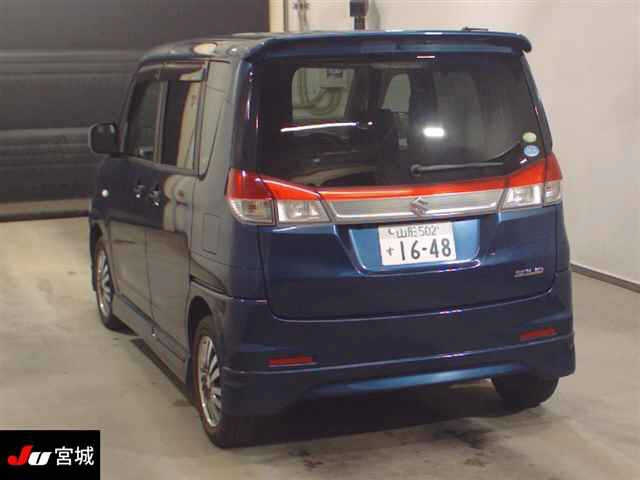 SUZUKI SOLIO 2011