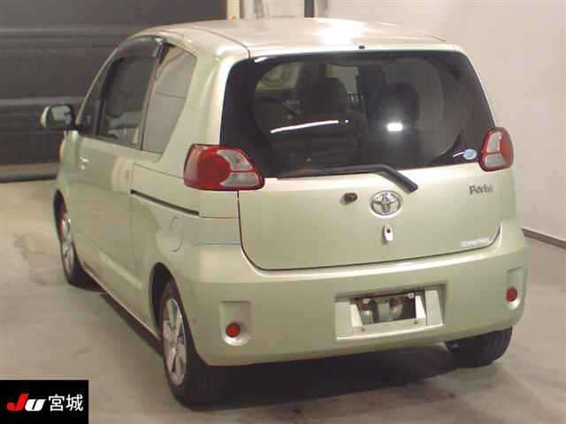 TOYOTA PORTE 2008