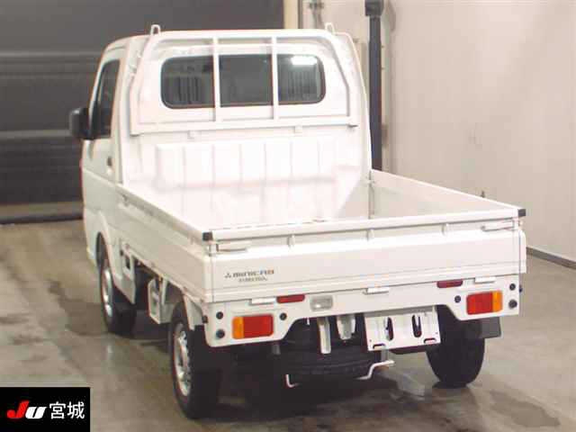 MITSUBISHI MINICAB TRUCK 2025