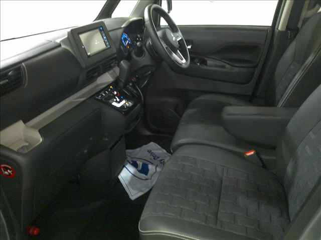 MITSUBISHI DELICA MINI 2024