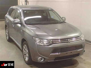 MITSUBISHI OUTLANDER PHEV