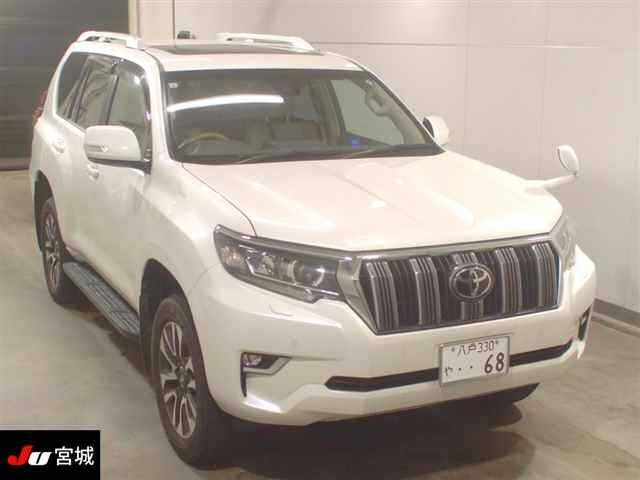 TOYOTA LAND CRUISER PRADO 2021