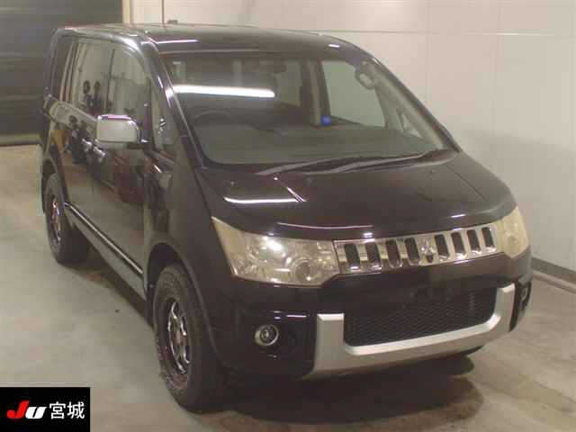 MITSUBISHI DELICA D5 2008