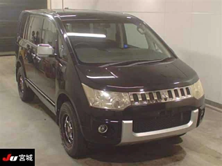 MITSUBISHI DELICA D5 2008