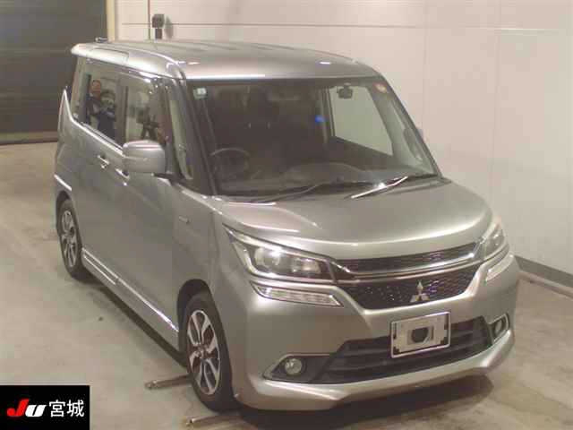 MITSUBISHI DELICA D2 2017