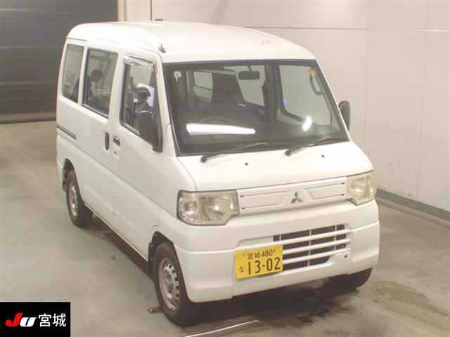 MITSUBISHI MINICAB VAN 2012