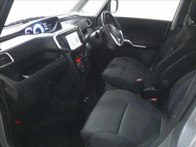 MITSUBISHI DELICA D2 2017