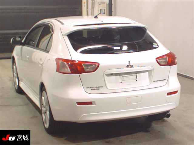 MITSUBISHI GALANT FORTIS 2012