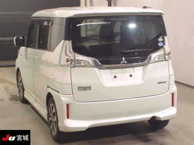 MITSUBISHI DELICA D2 2016