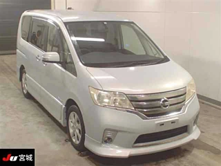 NISSAN SERENA 2013