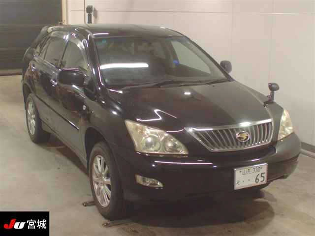 TOYOTA HARRIER 2011
